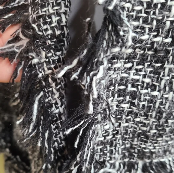 Light Tweed Blazer - Picture 7 of 12